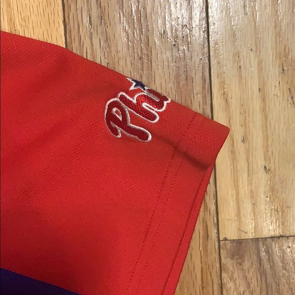 Philadelphia Phillies Jersey - Picture 5 of 6